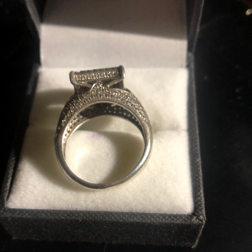 Princess cut silver ring - Picture 3 of 3